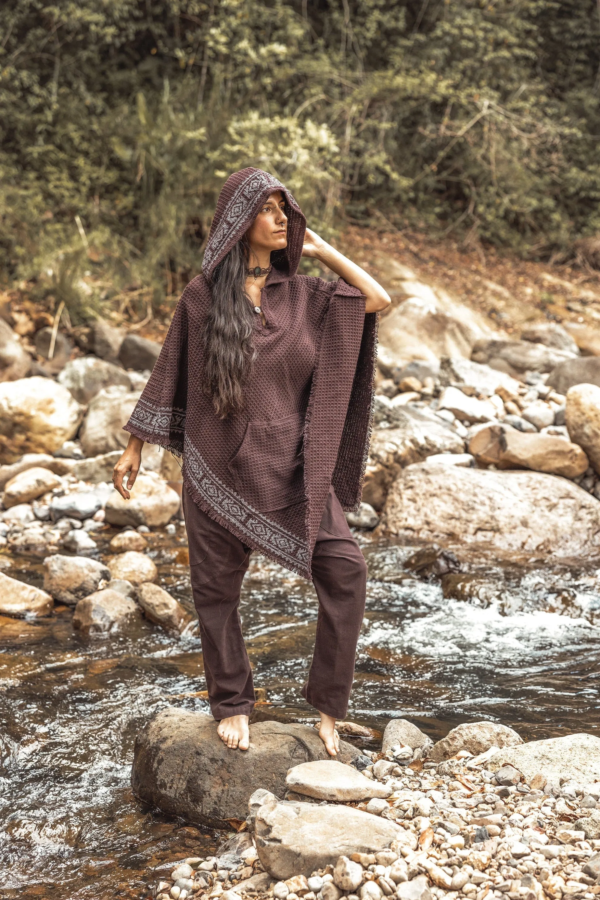 VECHO Brown Womens Hooded Vegan Poncho Textured Cotton with Hood Block Printed Tribal Pattern Gypsy Festival Boho ceremony ritual AJJAYA